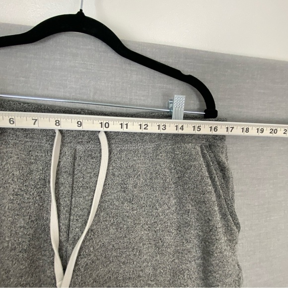 Roots Gray Sweatpants Size Large - Picture 8 of 11